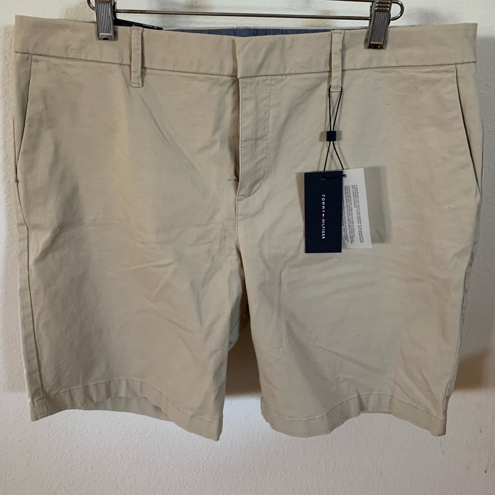 BNWT Tommy Hilfiger Hollywood shorts size 14
